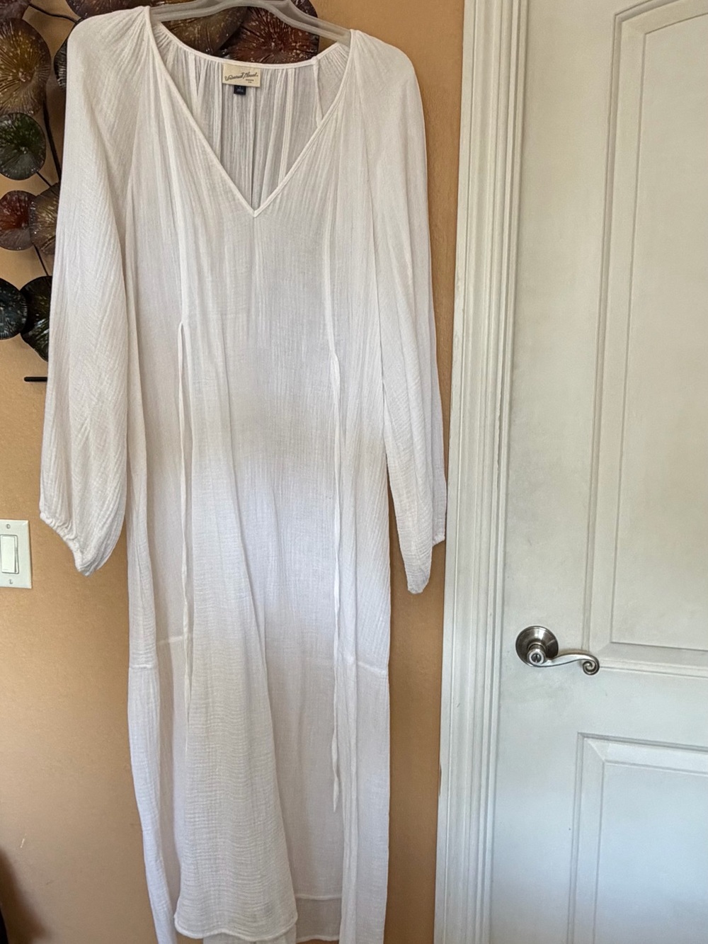 Universal Thread Cream Gauze V-Neck Maxi Dress